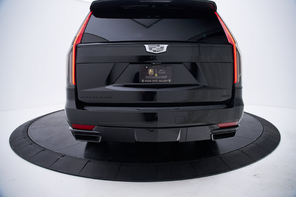 Used 2022 Cadillac Escalade ESV Sport w/ Touring Package AWD/4WD image 13