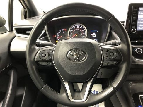 Used 2022 Toyota Corolla SE image 16