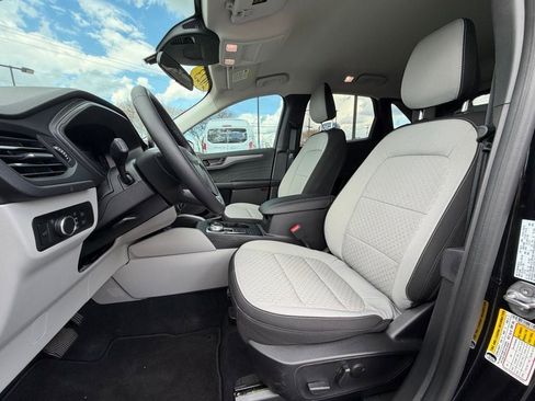 Used 2023 Ford Escape Active image 15