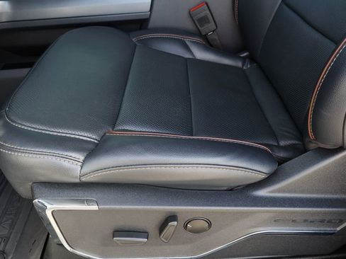 Used 2024 Ford F450 Lariat w/ Lariat Ultimate Package image 23