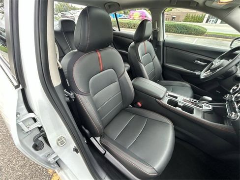 Certified 2024 Nissan Sentra SR w/ SR Premium Package image 25