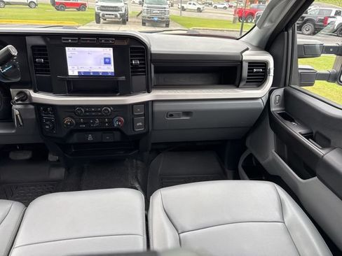 Used 2024 Ford F350 XL AWD/4WD image 13