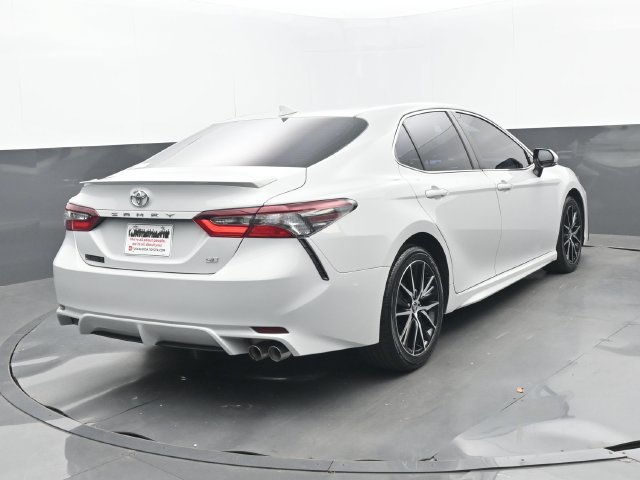 Used 2024 Toyota Camry SE FWD image 20