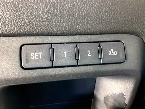 Used 2017 Chevrolet Silverado 1500 LTZ w/ Texas Edition image 29