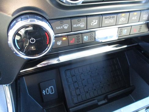 New 2025 Ford F150 Lariat w/ Equipment Group 502A High image 17