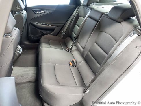 Used 2024 Chevrolet Malibu LT image 11