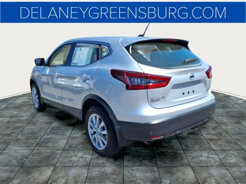 Used 2022 Nissan Rogue Sport S image 5
