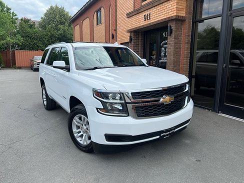 Used 2019 Chevrolet Tahoe LT AWD/4WD image 14