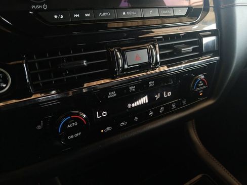 Used 2023 Nissan Pathfinder Rock Creek AWD/4WD image 23