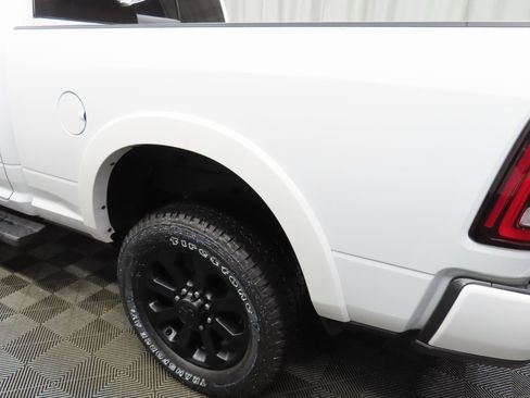 Used 2022 RAM 2500 Laramie w/ Night Edition image 38