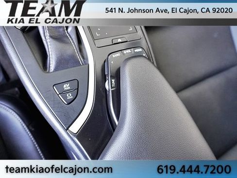 Used 2019 Lexus UX 250h AWD/4WD image 32