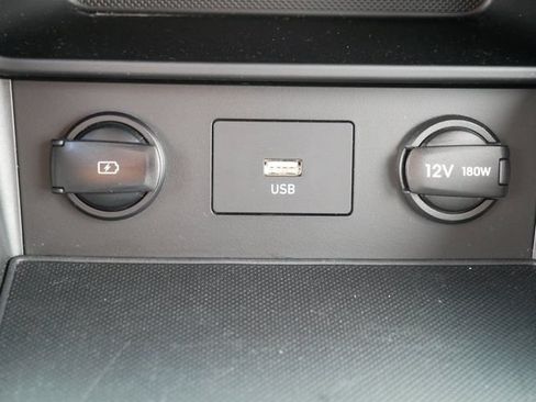 Used 2023 Hyundai Kona SE AWD/4WD image 31