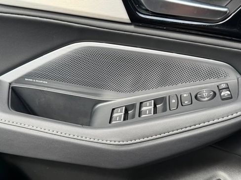 New 2026 Acura MDX w/ Technology Package FWD image 21
