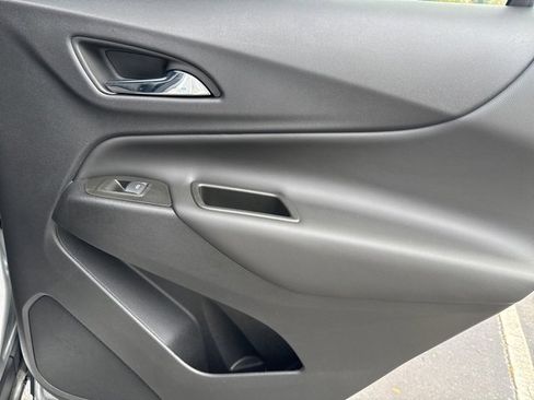Certified 2022 Chevrolet Equinox LT image 24