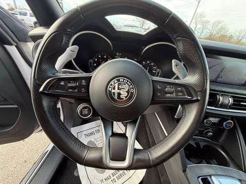 Used 2022 Alfa Romeo Stelvio Sprint AWD/4WD image 17