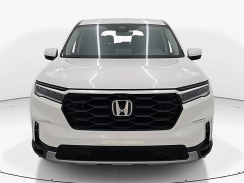 Certified 2024 Honda Pilot EX-L image 2