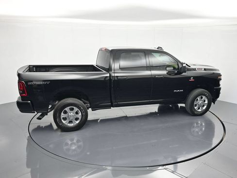 New 2026 RAM 3500 Big Horn AWD/4WD image 31