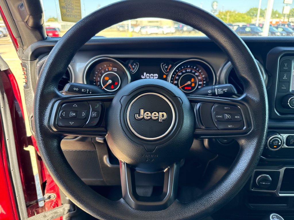 Used 2021 Jeep Gladiator Sport AWD/4WD image 24