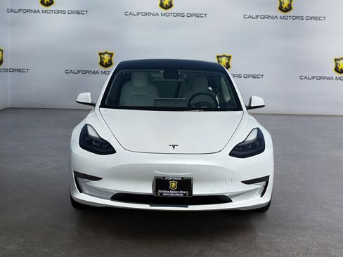 Used 2022 Tesla Model 3 Long Range AWD/4WD image 8
