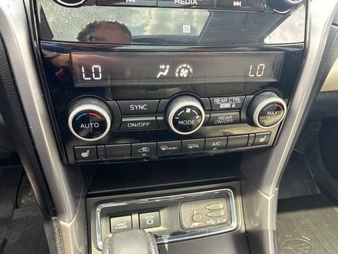 Used 2020 Subaru Ascent Limited w/ Technology Package AWD/4WD image 27