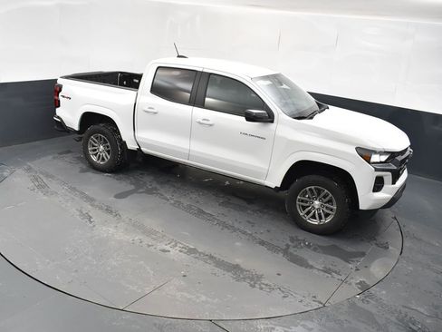 Used 2023 Chevrolet Colorado LT w/ LT Convenience Package image 37