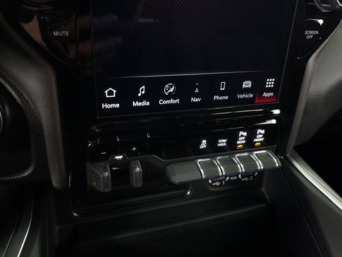Used 2022 RAM 1500 Big Horn image 30