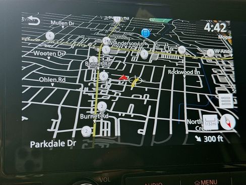 Used 2025 Nissan Frontier PRO-4X w/ Pro Premium Package image 15