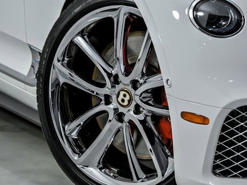 Used 2020 Bentley Continental GT AWD/4WD image 4