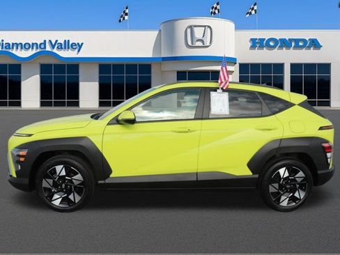 Used 2025 Hyundai Kona SEL image 7