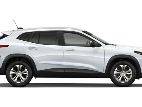New 2026 Chevrolet Trax LS FWD image 3
