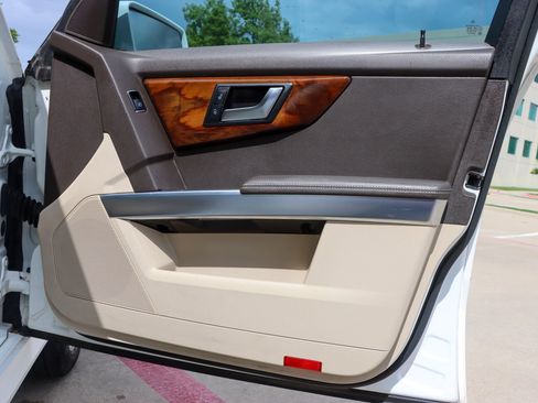 Used 2013 Mercedes-Benz GLK 350 2WD image 10