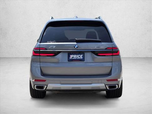 Used 2025 BMW X7 xDrive40i w/ Premium Package AWD/4WD image 6