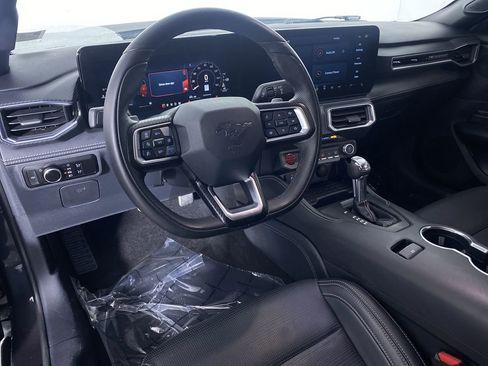 Used 2024 Ford Mustang GT Premium image 2