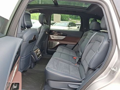 New 2026 Lincoln Nautilus Black Label AWD/4WD image 5