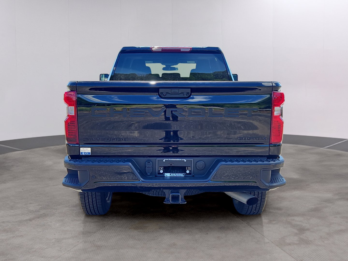 Used 2024 Chevrolet Silverado 2500 Custom AWD/4WD image 28