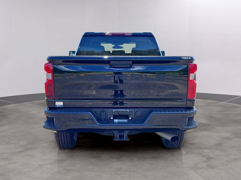 Used 2024 Chevrolet Silverado 2500 Custom w/ Custom Value Package AWD/4WD image 28