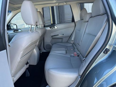Used 2011 Subaru Forester 2.5X Touring image 19