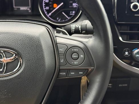 Certified 2022 Toyota Camry SE image 21