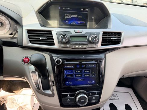 Used 2015 Honda Odyssey EX-L image 41