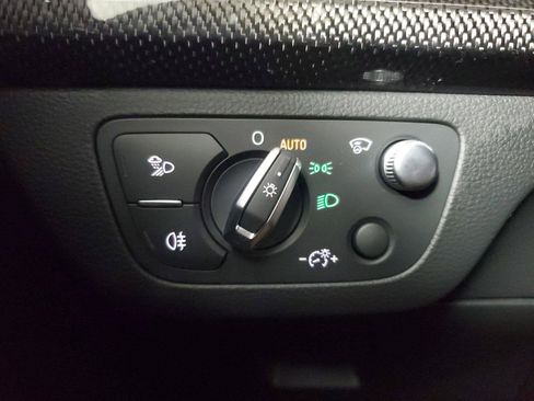 Used 2018 Audi SQ5 Prestige w/ Prestige Package AWD/4WD image 35