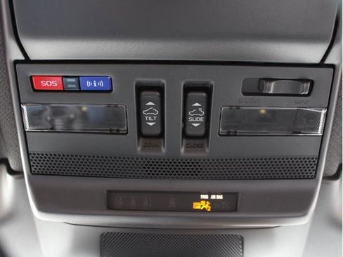 New 2026 Subaru Outback Limited AWD/4WD image 30