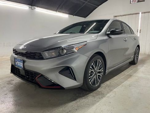 Used 2024 Kia Forte GT-Line w/ GT-Line Premium Package image 3