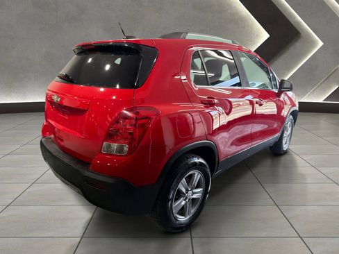 Used 2016 Chevrolet Trax LT w/ LT Convenience Package AWD/4WD image 3