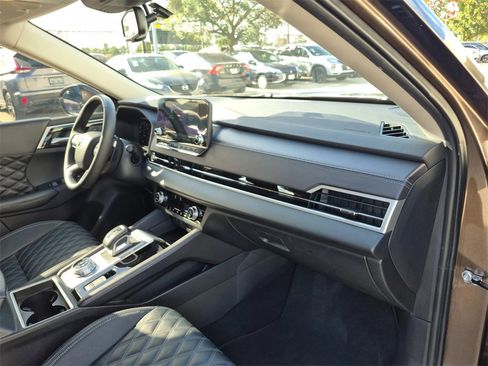 Used 2024 Mitsubishi Outlander SEL image 45