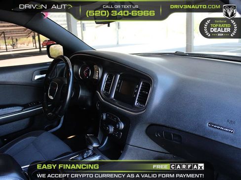 Used 2015 Dodge Charger SE RWD image 17