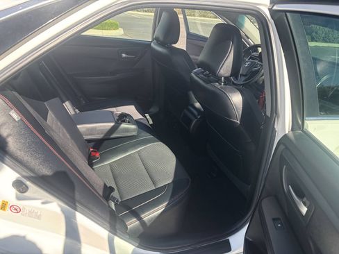 Used 2017 Toyota Camry SE FWD image 23