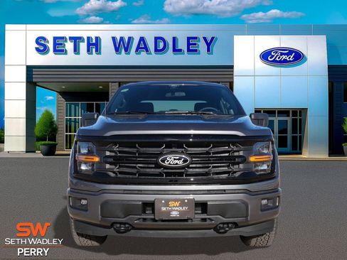 New 2026 Ford F150 XLT w/ XLT Black Appearance Package image 4