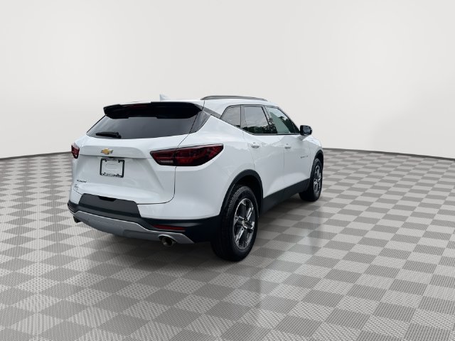 Certified 2024 Chevrolet Blazer LT FWD image 11