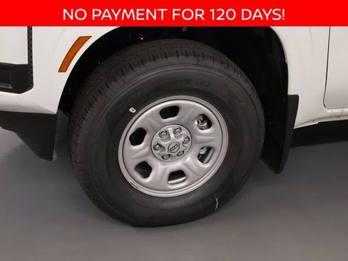 New 2025 Nissan Frontier S image 5