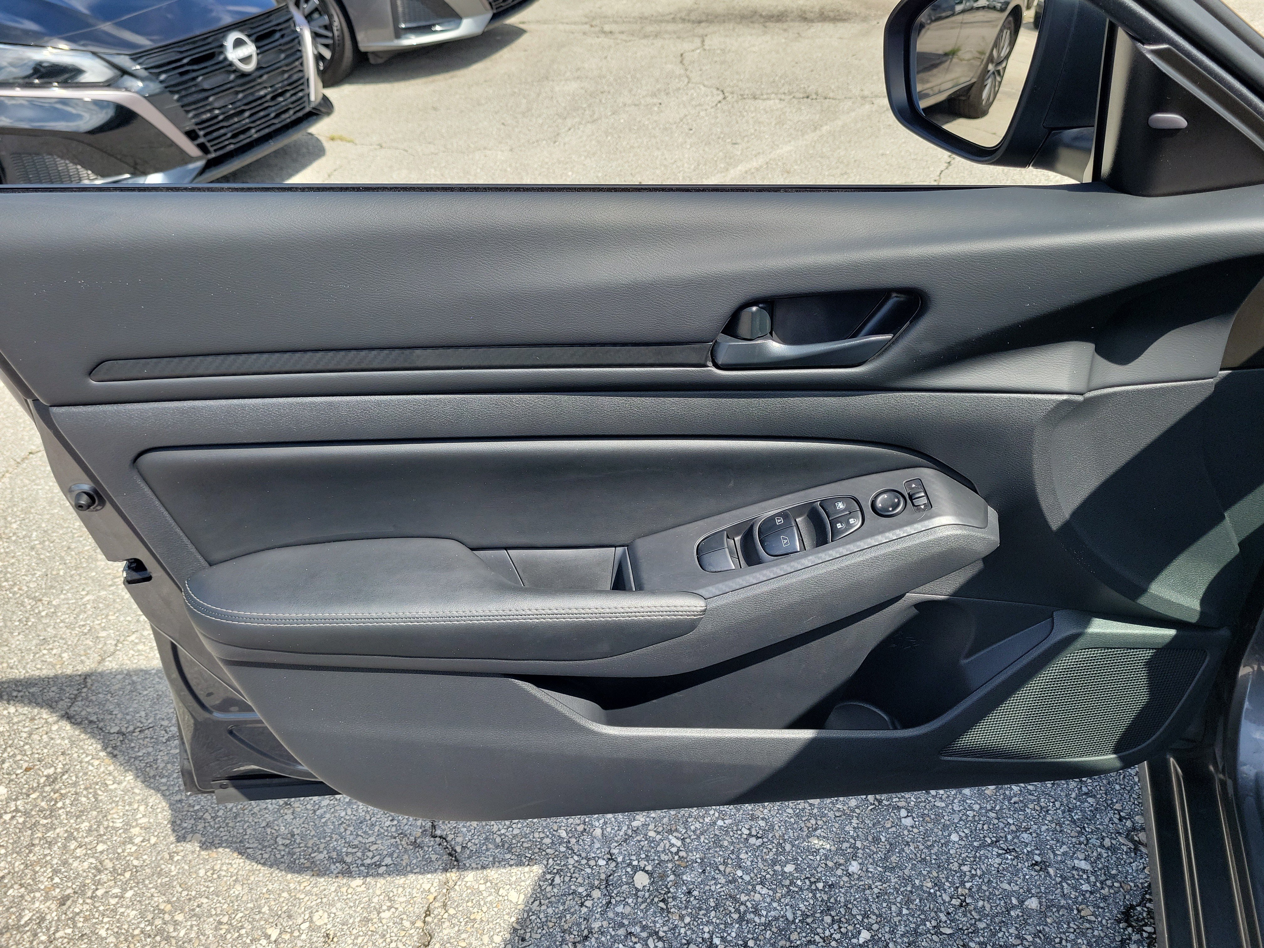 Certified 2026 Nissan Altima 2.5 SV FWD image 10